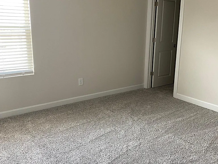 1214 Colgher St — Photo 17