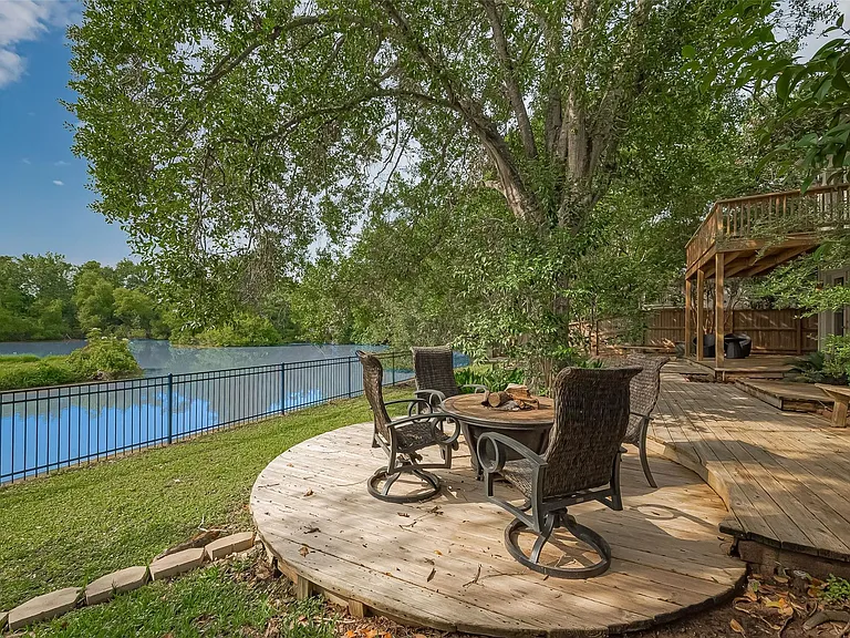 1123 Horseshoe Dr — Photo 46