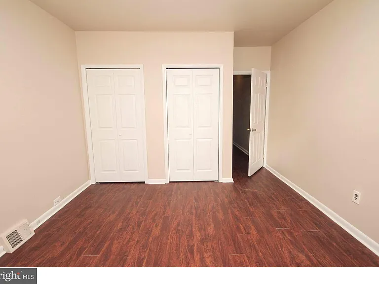 1734 W Diamond St #2 — Photo 2