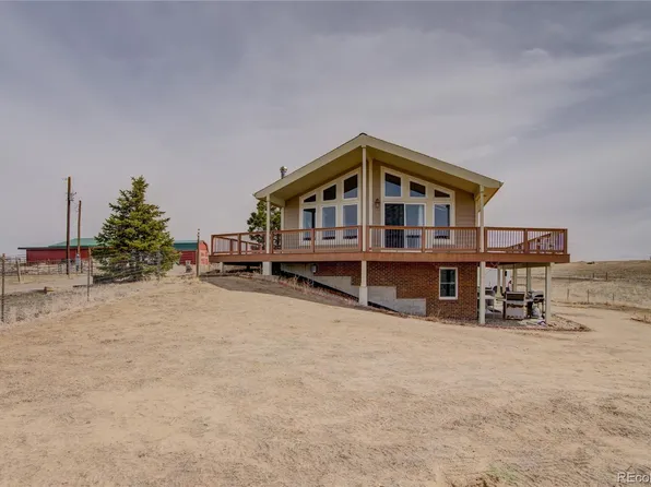 2390 S Eastover Street, Bennett, CO 80102