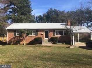 4021 Oxford St, Annandale, VA 22003