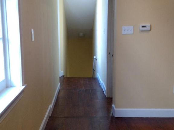 5th image of 618 Dauphine St APT 3