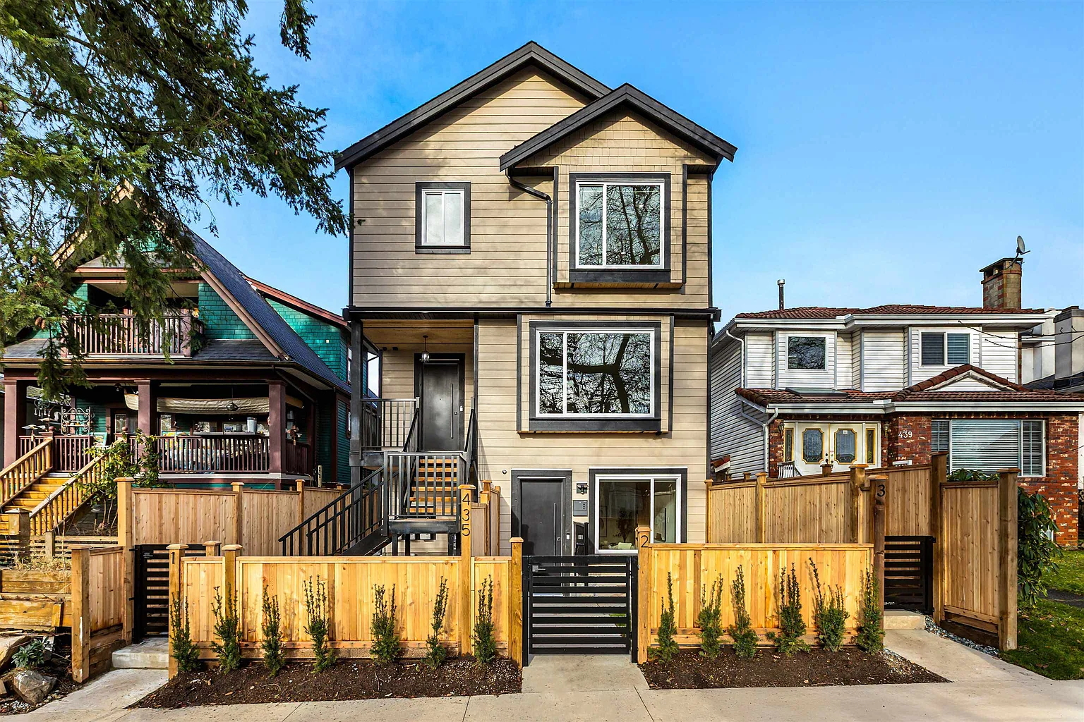 435 E 47th Ave #2 photo 1