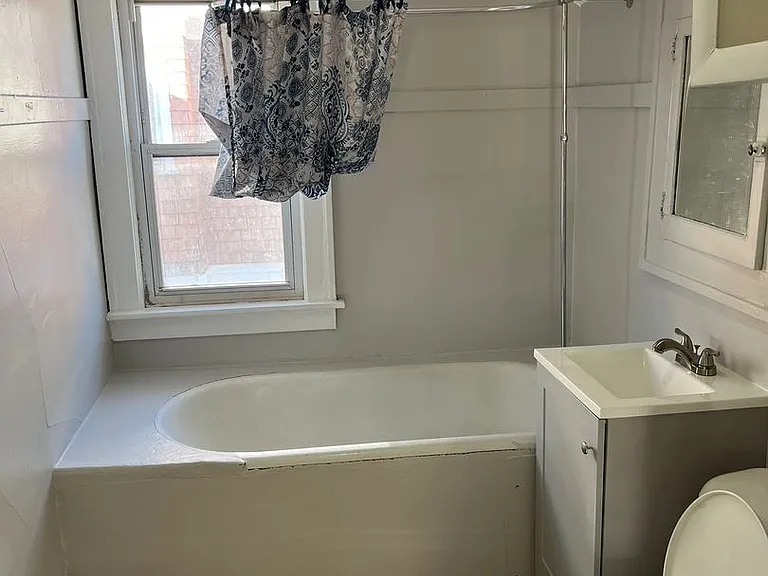 2712 N 44th St. (Duplex) — Photo 7