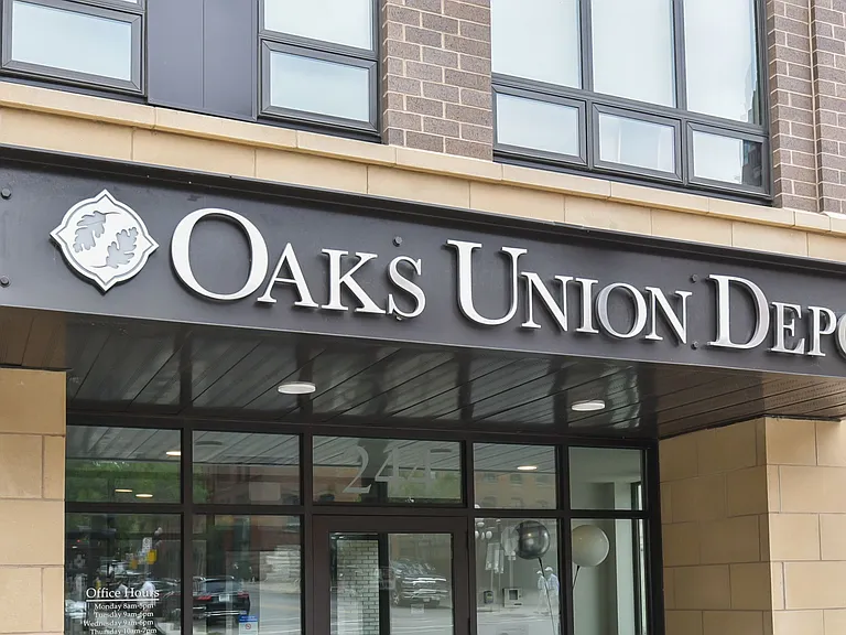 Oaks Union Depot — Photo 63
