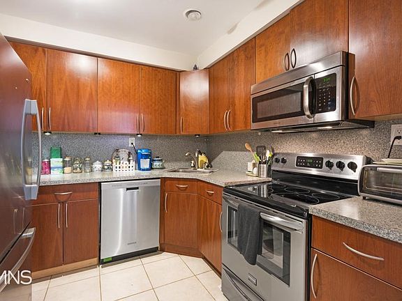 5th image of 131 Beach 123rd St