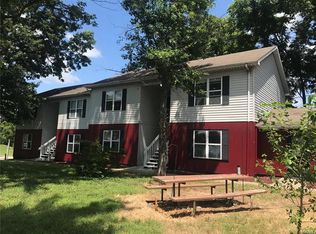 613 S Washington St, Carbondale, IL 62901