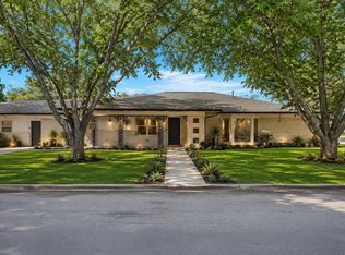 526 14th St, Hempstead, TX 77445