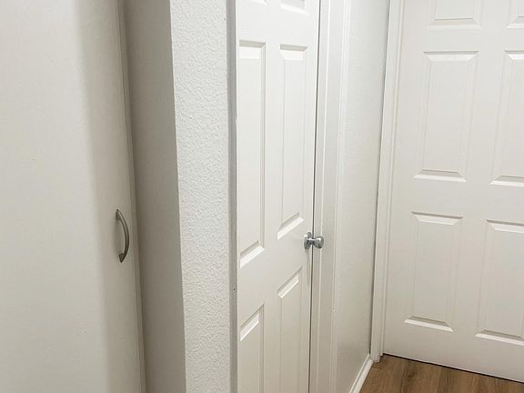 5th image of 530 N Ardmore Ave APT 101