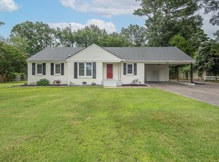670 Peterson Lake Rd, Collierville, TN 38017
