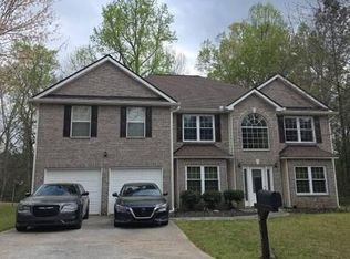 4189 Defoors Farm Dr, Powder Springs, GA 30127