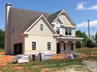 1100 Avalon Dr, Bogart, GA 30622