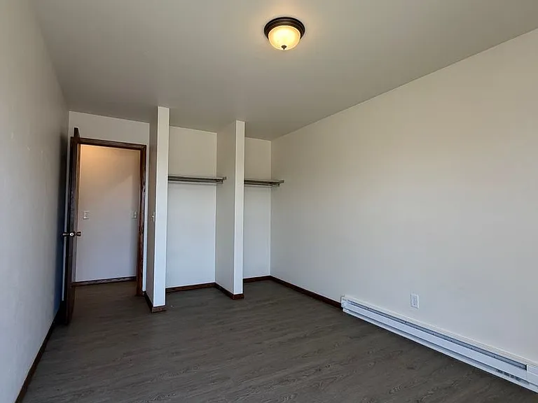 920 Richard Dr — Photo 17