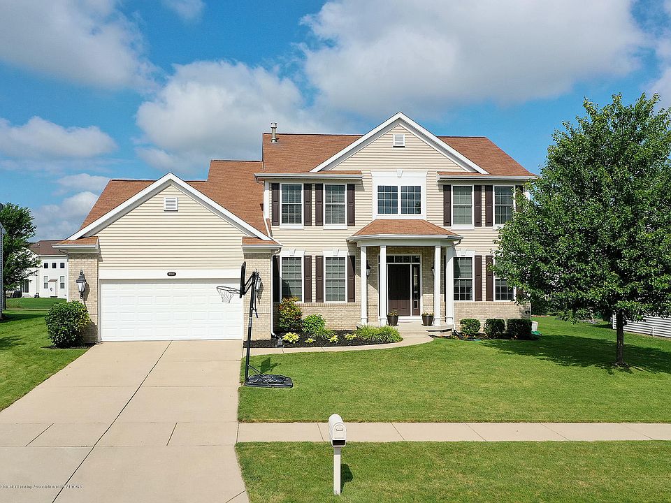 1st image of 10661 Corkery Ln
