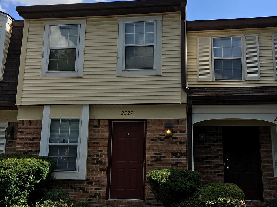 1st image of 2327 S Burberry Ln