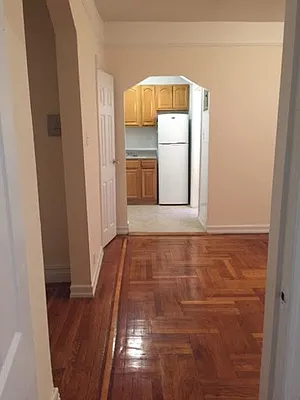 Rented by Roberto Guilbet, LREB | media 37