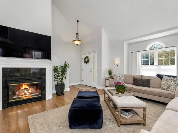 54 Drakes Landing, Hampton, NH 03842