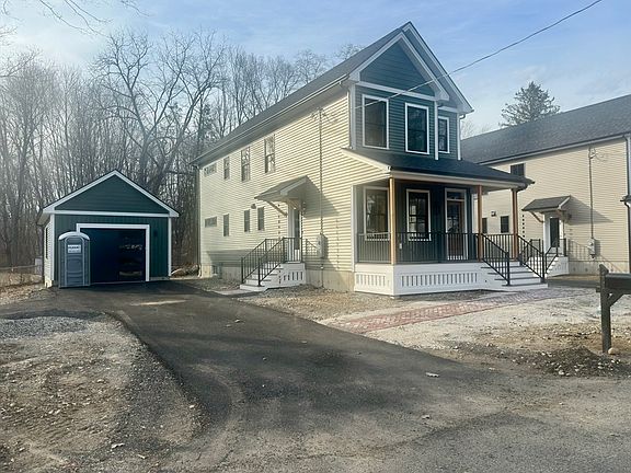 3rd image of 41 Landy Ave