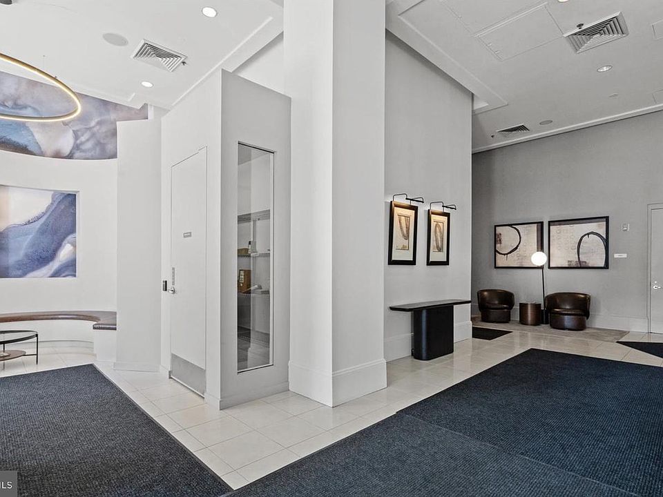 2nd image of 309 Holland Ln #1