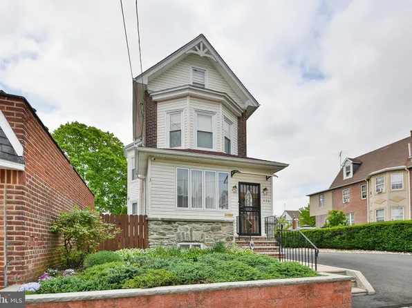 436 Gilham St, Philadelphia, PA 19111