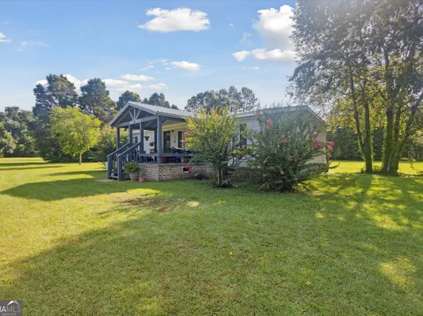 214 Big Bay Blvd, Ellabell, GA 31308