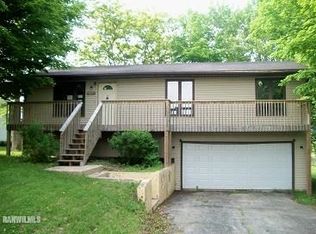 2303 Lake Summerset Rd, Davis, IL 61019