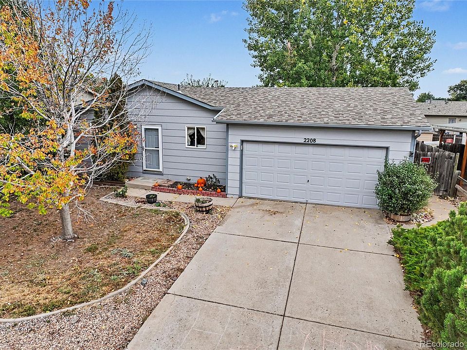 1st image of 2208 Ash Avenue