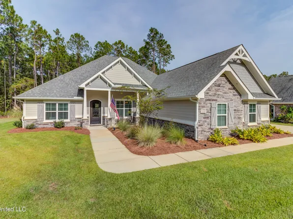 24481 Oak Island Dr, Pass Christian, MS 39571