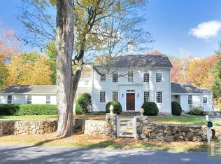 94 Godfrey Rd W, Weston, CT 06883