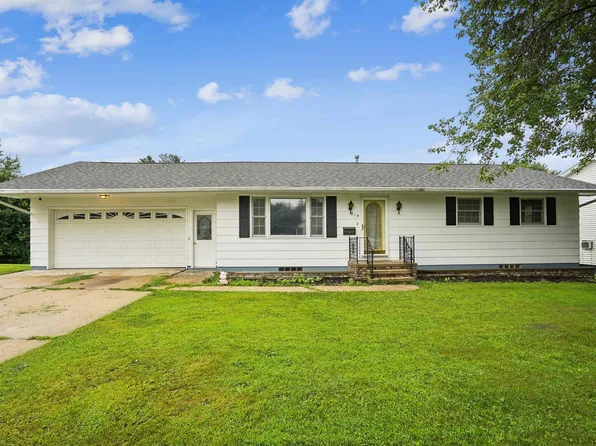 519 5th Ave NE, Oelwein, IA 50662