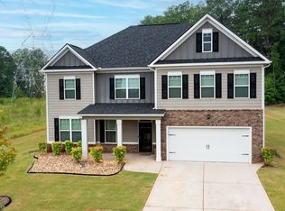 8084 Louis Dr, Locust Grove, GA 30248