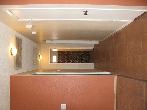 3rd image of 6420 Capricorn Dr