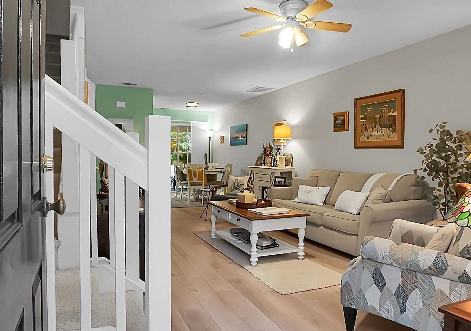 8169 Shadow Oak Dr - . — Photo 4