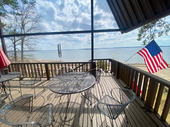 709 County Road 4921, Nacogdoches, TX 75944