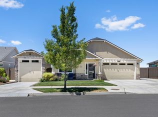 4431 SW Salmon Pl, Redmond, OR 97756