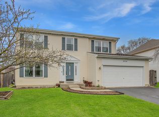 2554 Vineyard Ln, Round Lake Beach, IL 60073