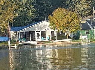 1190 E 690 S, Wolcottville, IN 46795