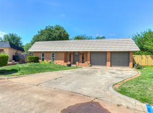 11225 NW 110th St, Yukon, OK 73099