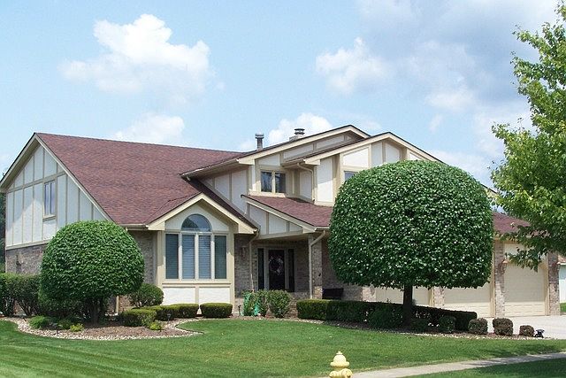 1st image of 12216 Lakeview Trl