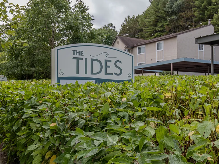 The Tides 1510 Veterans Dr — Photo 38