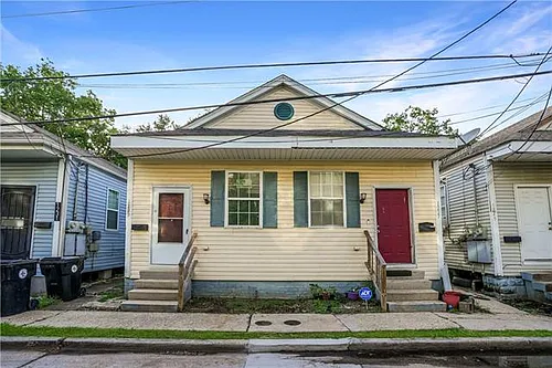 1229 S Clark St Photo 1 1229 S Clark St Photo 1