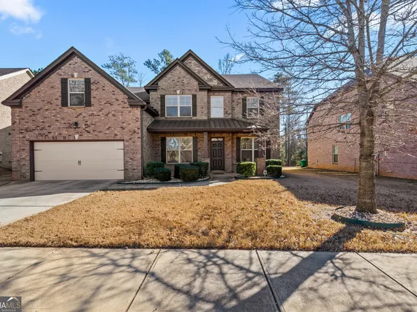 3297 Alhambra Cir, Hampton, GA 30228