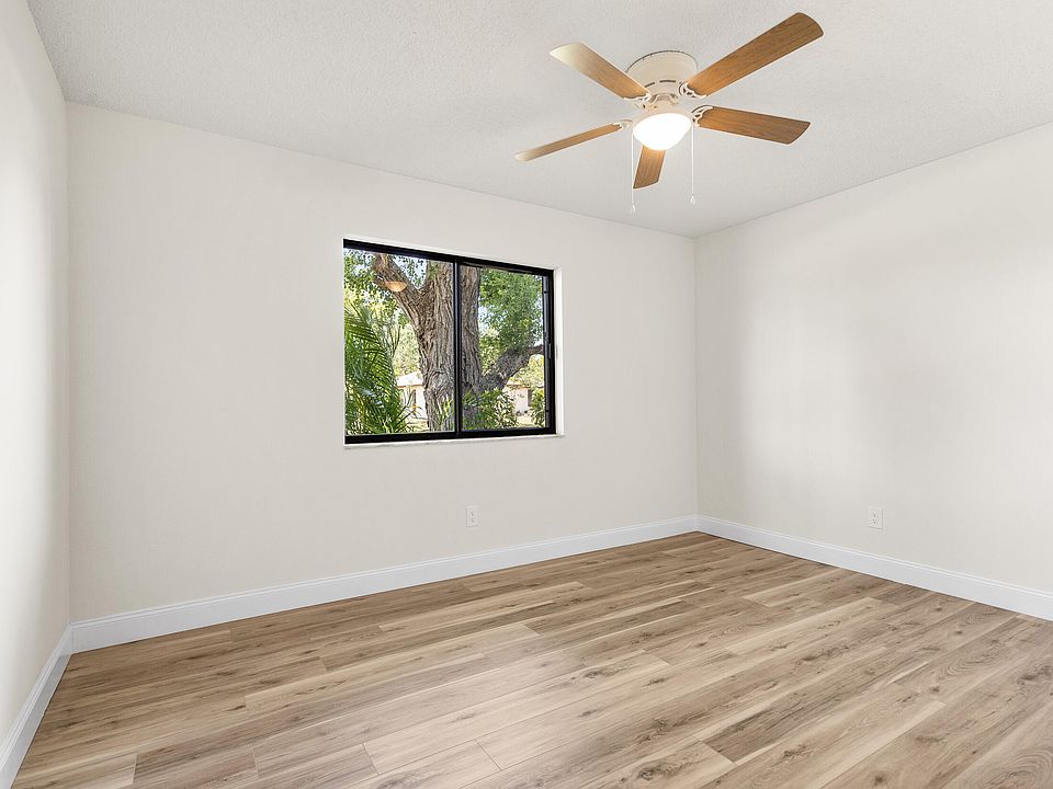 1st image of 2520 SE Tiger Avenue