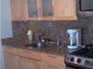5320 72nd St, Maspeth, NY 11378