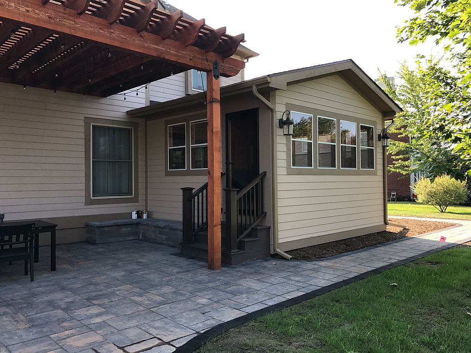 Sunroom, Pergola, Patio