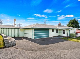 311 N Terrace Hills Dr, Yakima, WA