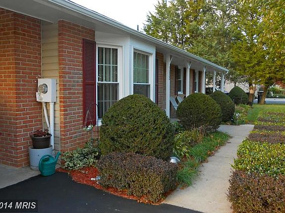 4th image of 3822 Greenridge Dr