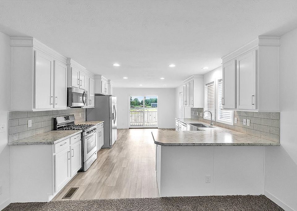 1st image of 8636 Boyer Dr