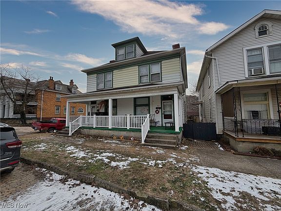 3rd image of 400-402 W 4th St