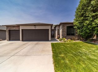 677 Muirfield Dr, Grand Junction, CO 81504